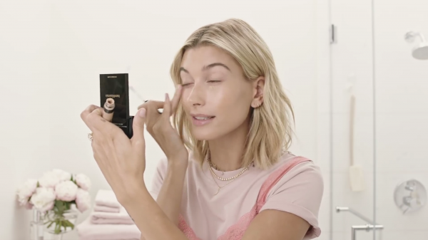 VOGUE146.png