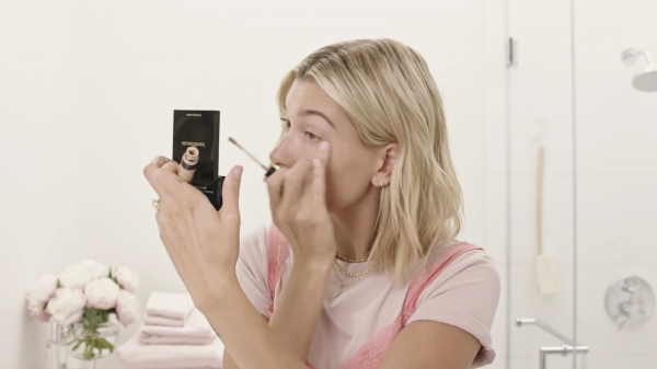 VOGUE151.png