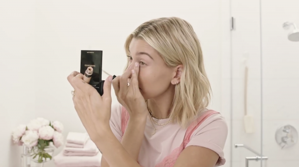 VOGUE152.png