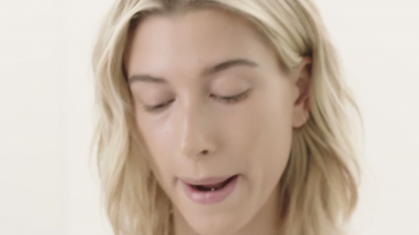 VOGUE167.png