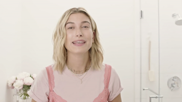 VOGUE18.png