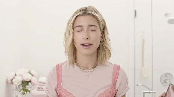 VOGUE186.png