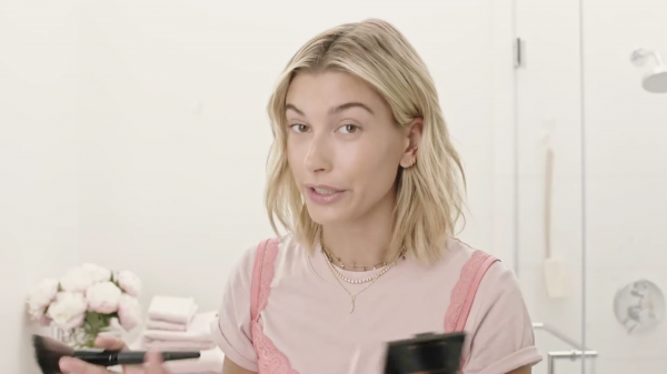 VOGUE196.png