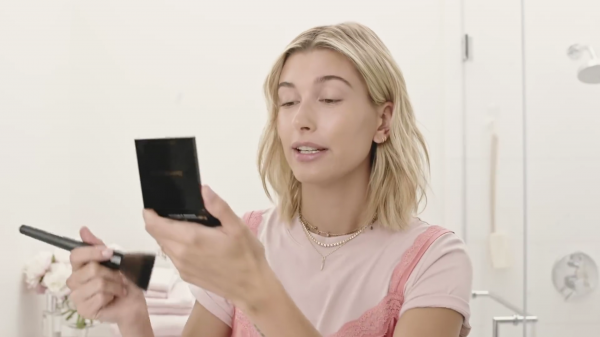 VOGUE197.png