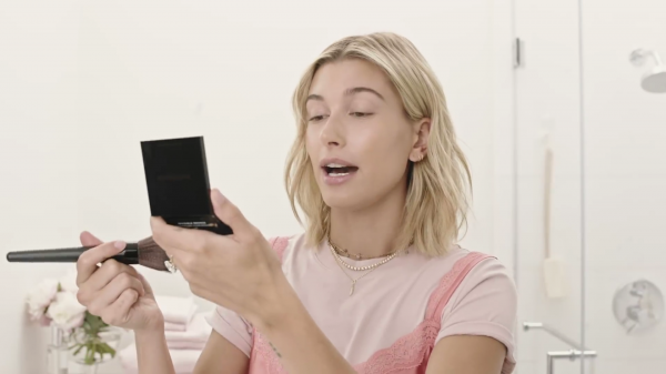 VOGUE198.png