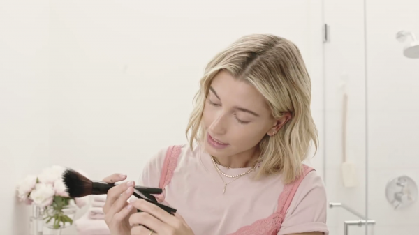 VOGUE200.png