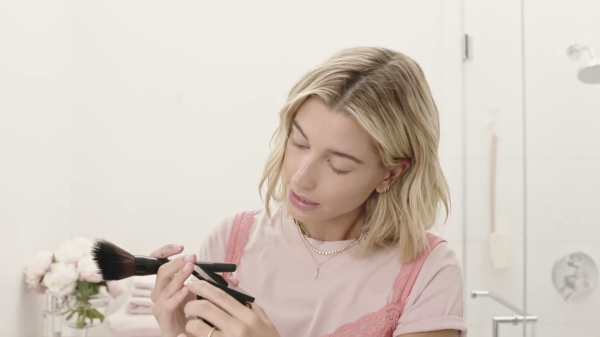 VOGUE201.png