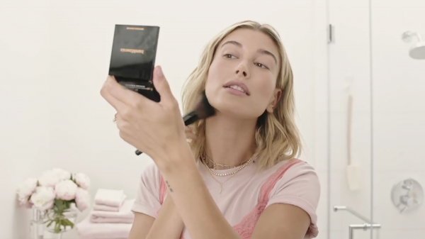 VOGUE236.png