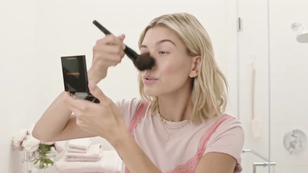 VOGUE248.png