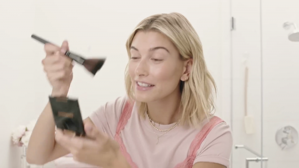 VOGUE250.png