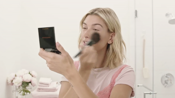 VOGUE253.png