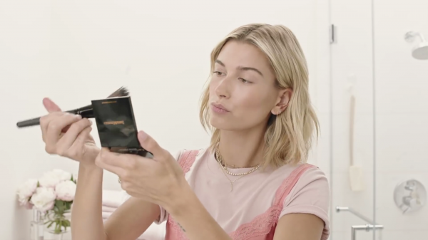 VOGUE259.png