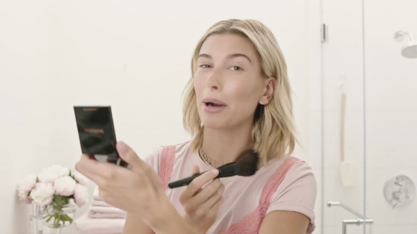 VOGUE275.png