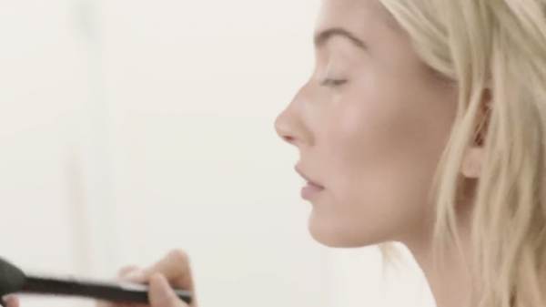 VOGUE330.png