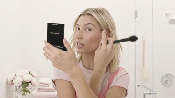 VOGUE339.png
