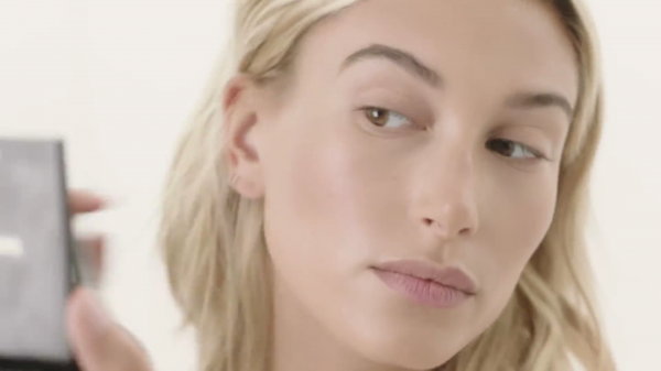 VOGUE351.png