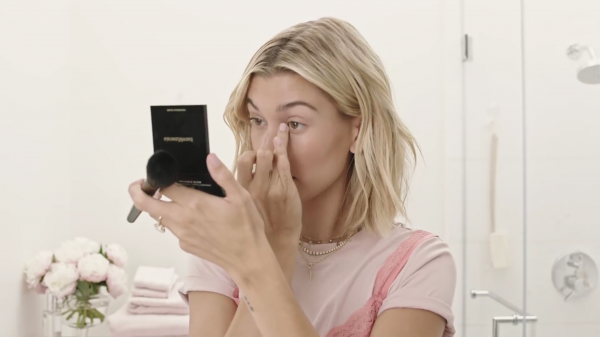 VOGUE375.png