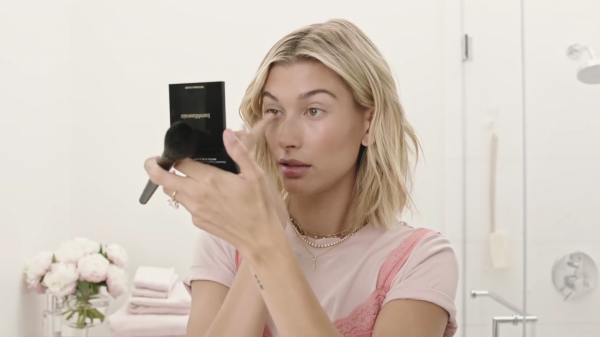 VOGUE378.png