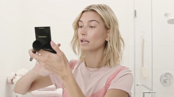 VOGUE385.png