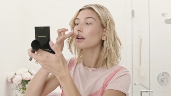VOGUE388.png