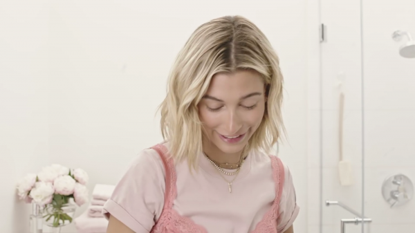 VOGUE399.png