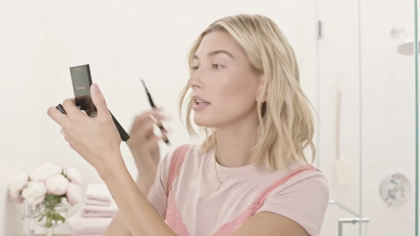 VOGUE415.png