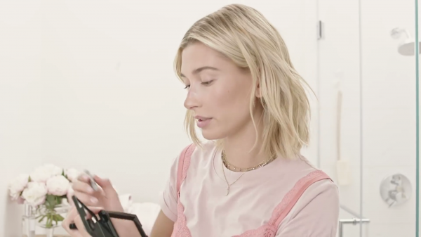 VOGUE457.png
