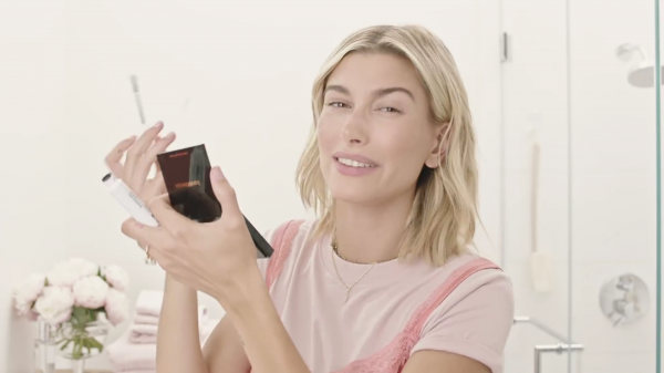 VOGUE487.png