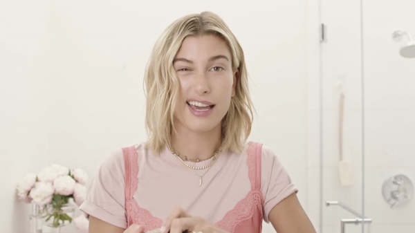 VOGUE53.png