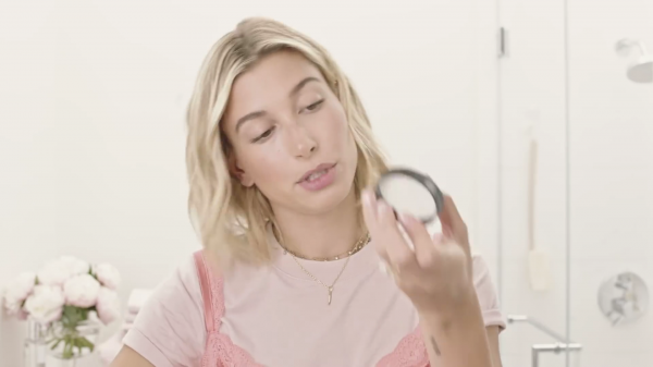 VOGUE534.png