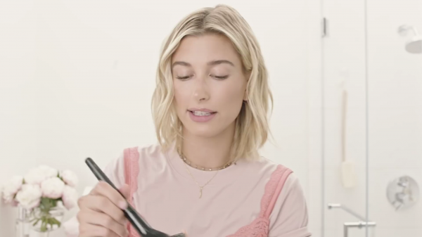 VOGUE543.png