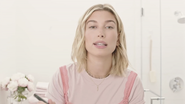 VOGUE546.png