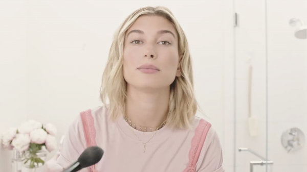 VOGUE547.png