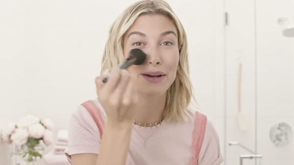VOGUE573.png