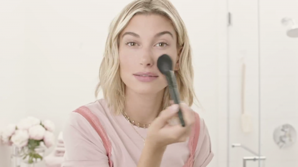 VOGUE576.png