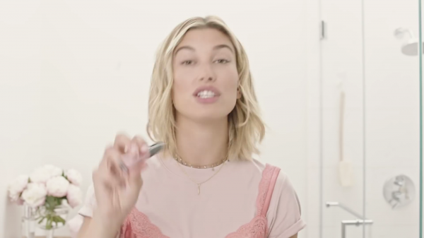 VOGUE599.png