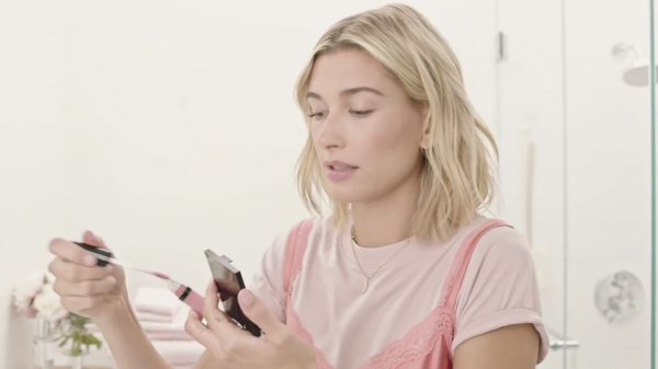 VOGUE613.png