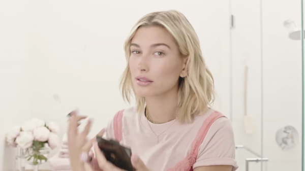 VOGUE646.png