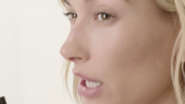 VOGUE651.png