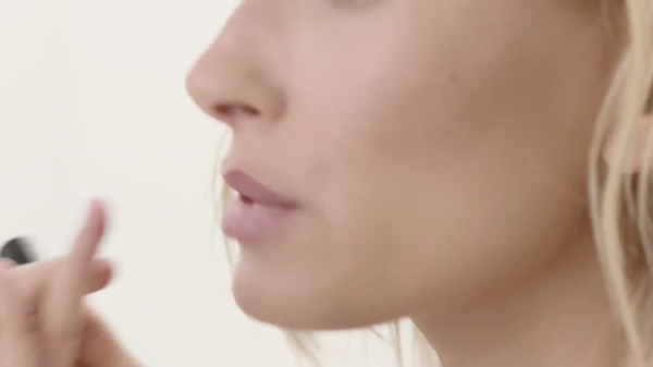 VOGUE652.png