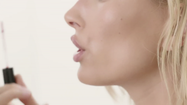 VOGUE658.png
