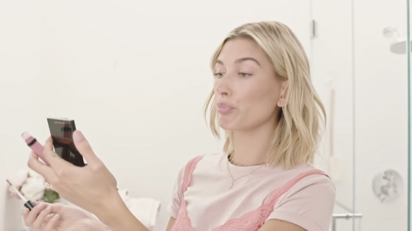 VOGUE681.png