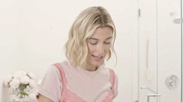 VOGUE701.png