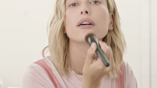 VOGUE85.png