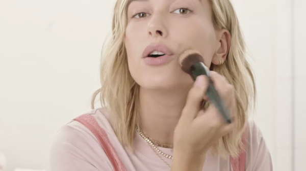 VOGUE86.png