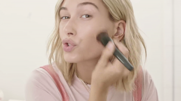 VOGUE90.png