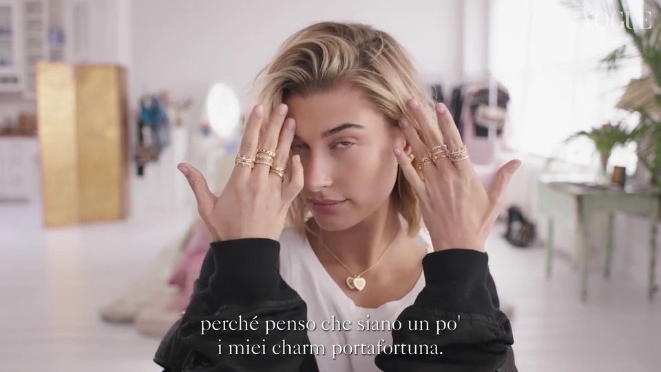 vogue383.png