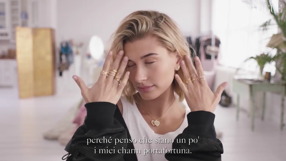 vogue384.png