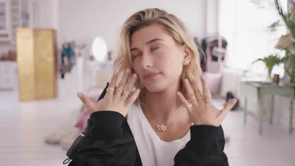 vogue385.png