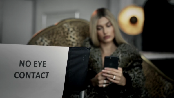 VOGUE16.png
